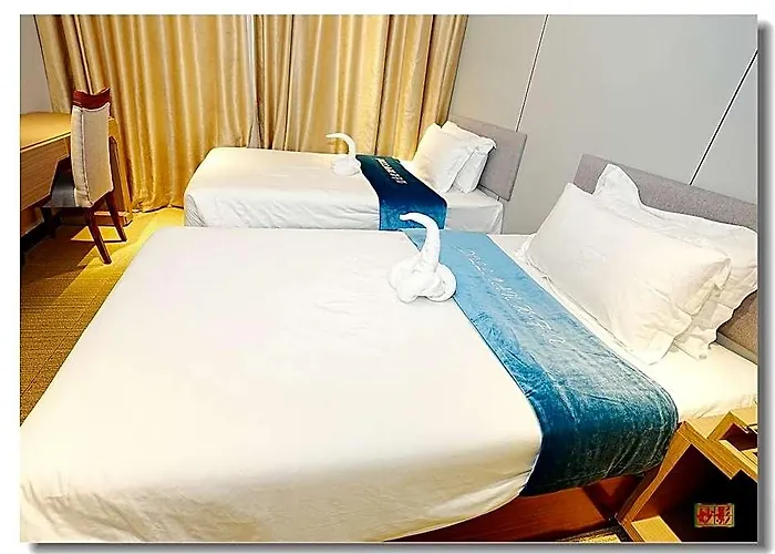Hotel Pristine 3*